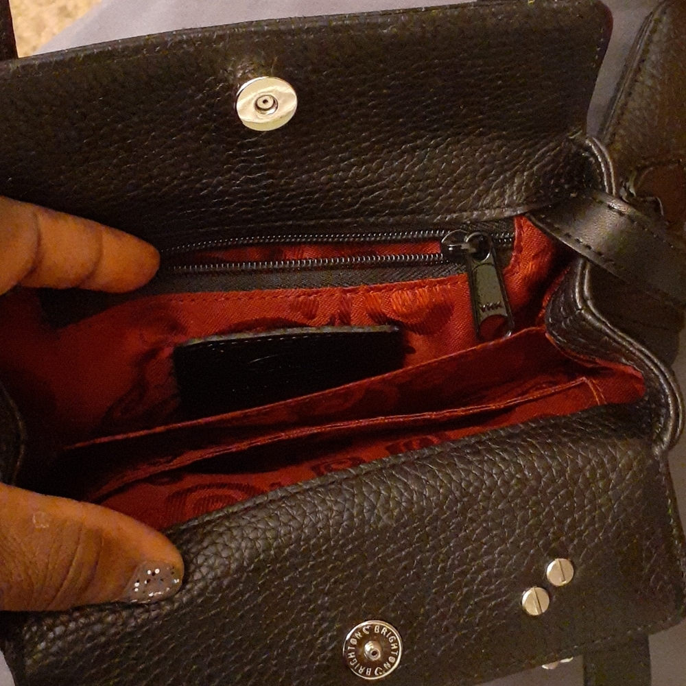 Black Women’s Leather Handbag with Floral Accent - Picture 8 of 10